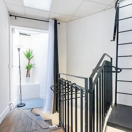 Appartamento Triplex Magenta Quest