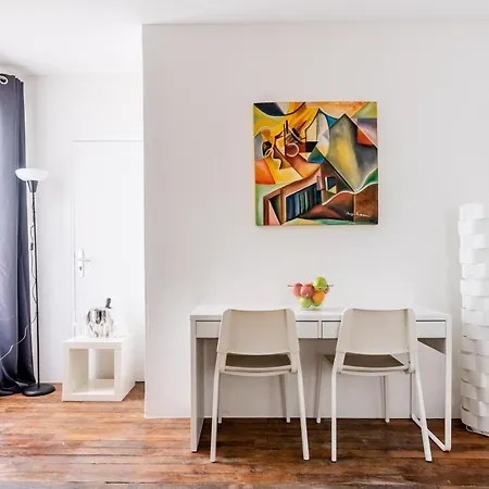 Apartment Triplex Magenta Quest Paris