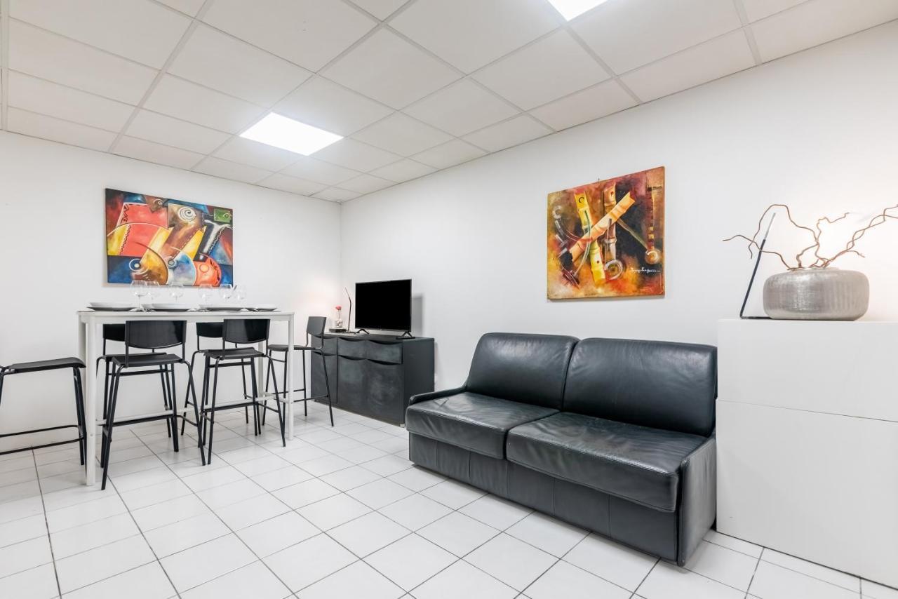 Triplex Magenta Quest *